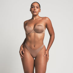 SKIMS ULTIMATE STRAPLESS PUSH-UP BRA | SIENNA