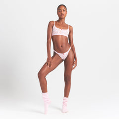 LIGHTWEIGHT COTTON LOGO PICOT SCOOP BRALETTE | BABY PINK ARROWED HEARTS