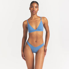 FITS EVERYBODY TRIANGLE BRALETTE | ARCTIC