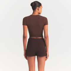 THE ESSENTIAL COLLECTION MINI SKORT | ESPRESSO