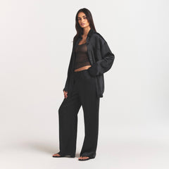 LIGHTWEIGHT SATIN STRAIGHT LEG PANT | OBSIDIAN