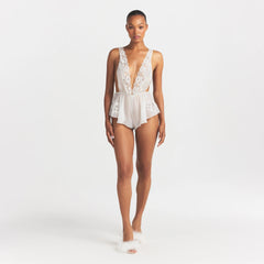 SKIMS ROMANCE PLUNGE TEDDY | IVORY
