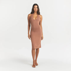 SMOOTH LAYERS PLUNGE HALTER MIDI DRESS | NUTMEG