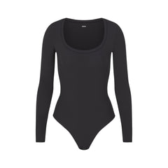 FITS EVERYBODY LONG SLEEVE SCOOP BODYSUIT | ONYX
