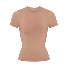 SOFT SMOOTHING SEAMLESS T-SHIRT | SIENNA