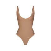 SKIMS BODY CORE SCULPT PLUNGE THONG BODYSUIT | SIENNA
