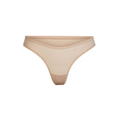 FITS EVERYBODY DIPPED FRONT THONG | MICA