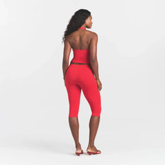 SMOOTH LAYERS HALTER TOP | CARMINE