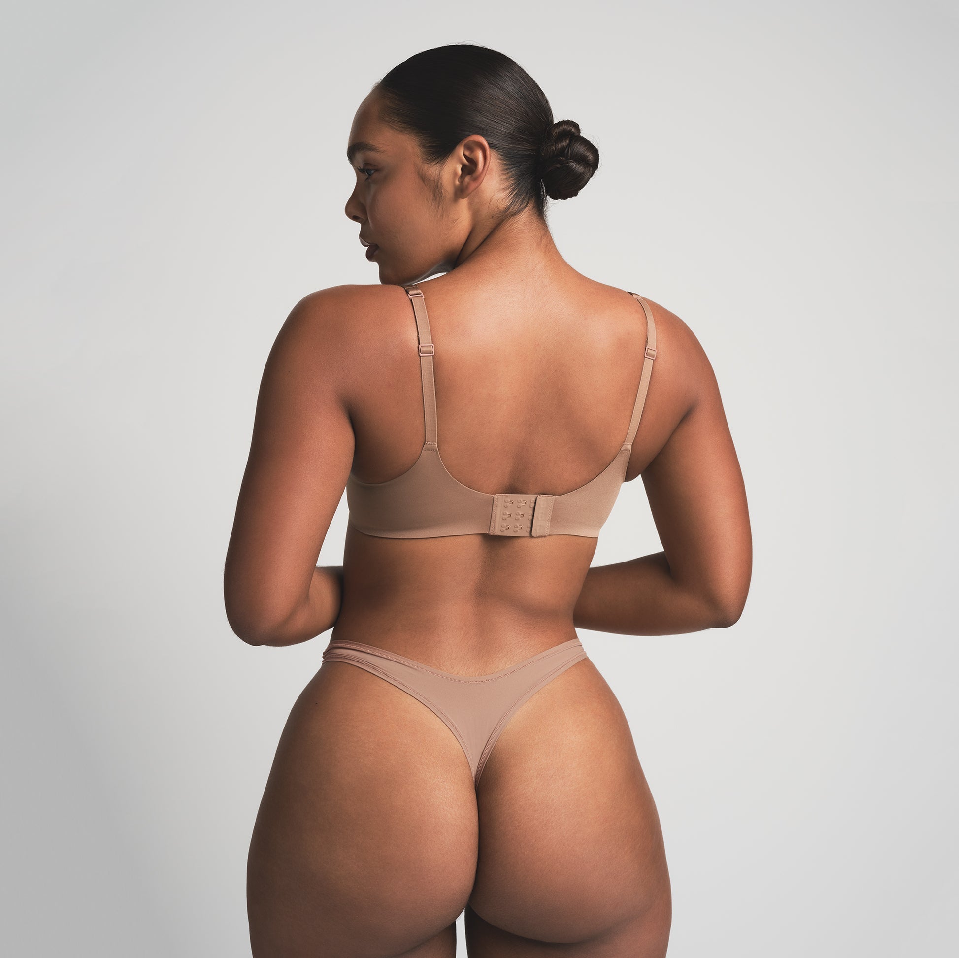 SKIMS ULTIMATE NIPPLE PUSH-UP BRA | SIENNA