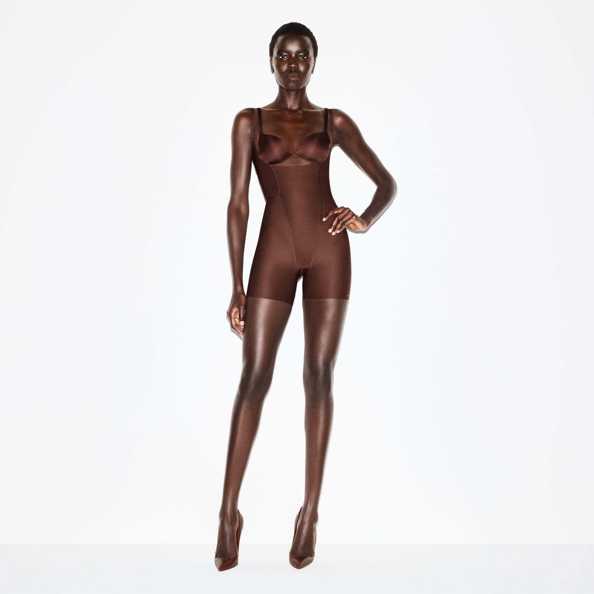 SKIMS BODY CORE SCULPT FUNCTIONAL MID THIGH BODYSUIT | COCOA