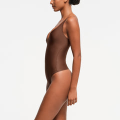 SKIMS BODY CORE SCULPT PLUNGE THONG BODYSUIT | JASPER