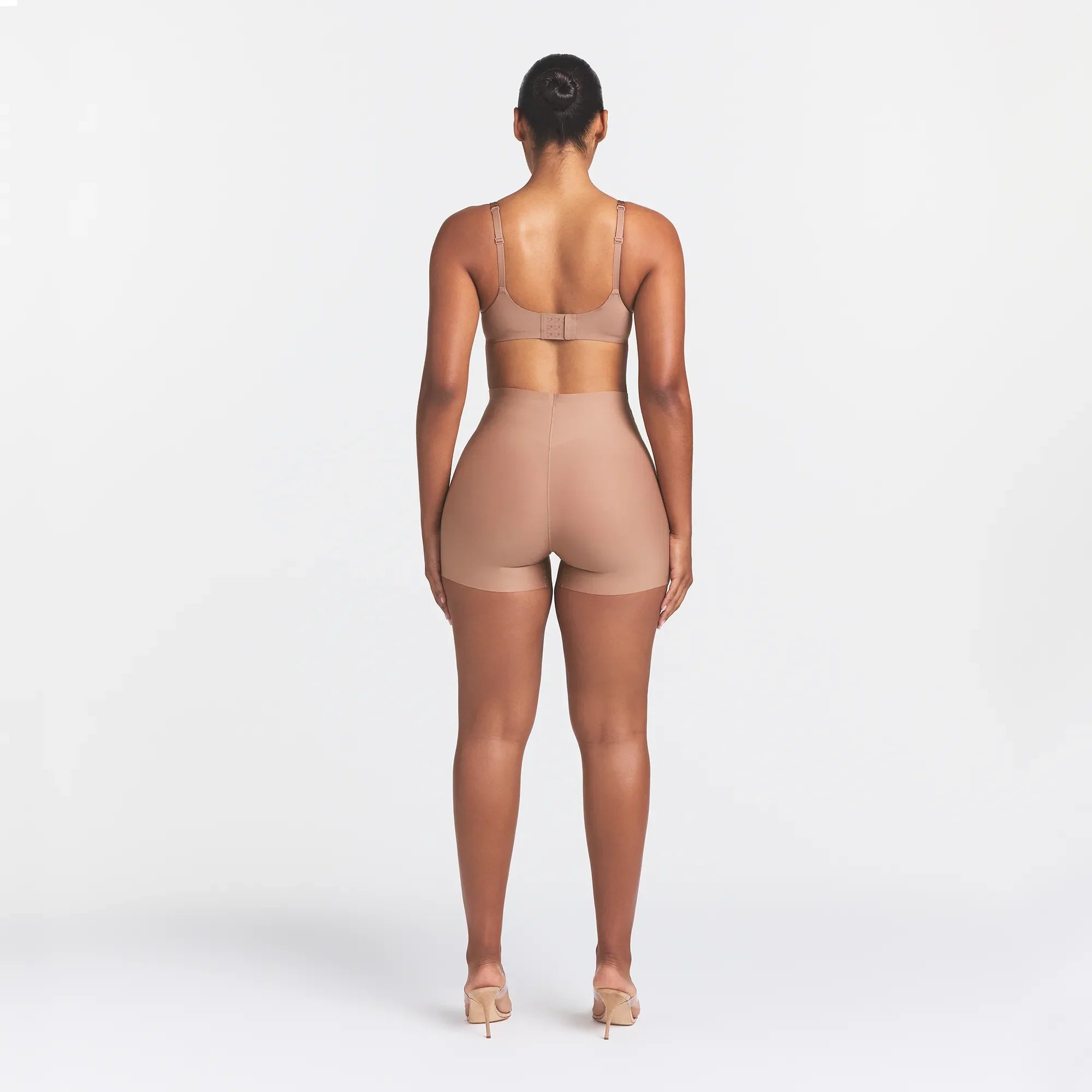 SKIMS BODY CORE SCULPT SHORTIE | SIENNA