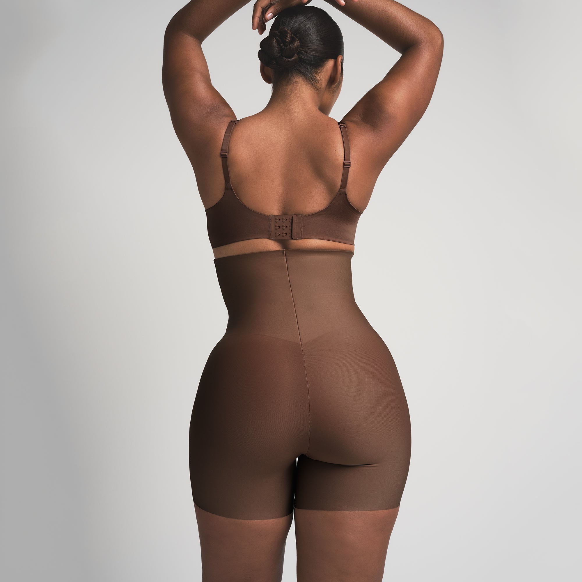 SKIMS BODY CORE SCULPT HIGH-WAISTED SHORT | JASPER