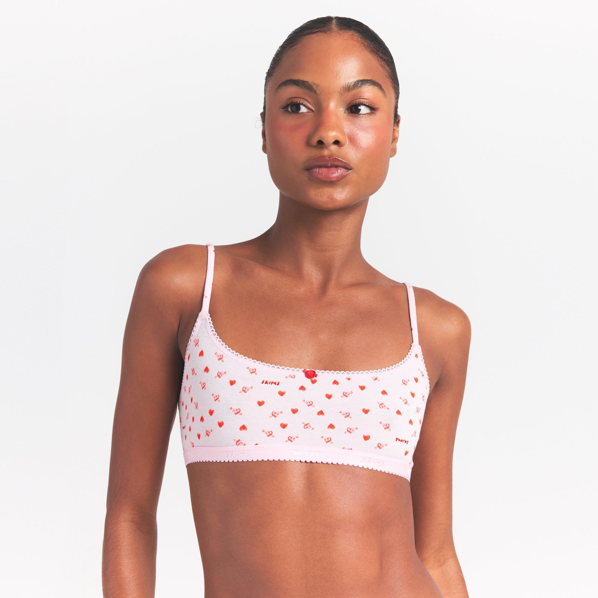 LIGHTWEIGHT COTTON LOGO PICOT SCOOP BRALETTE | BABY PINK ARROWED HEARTS