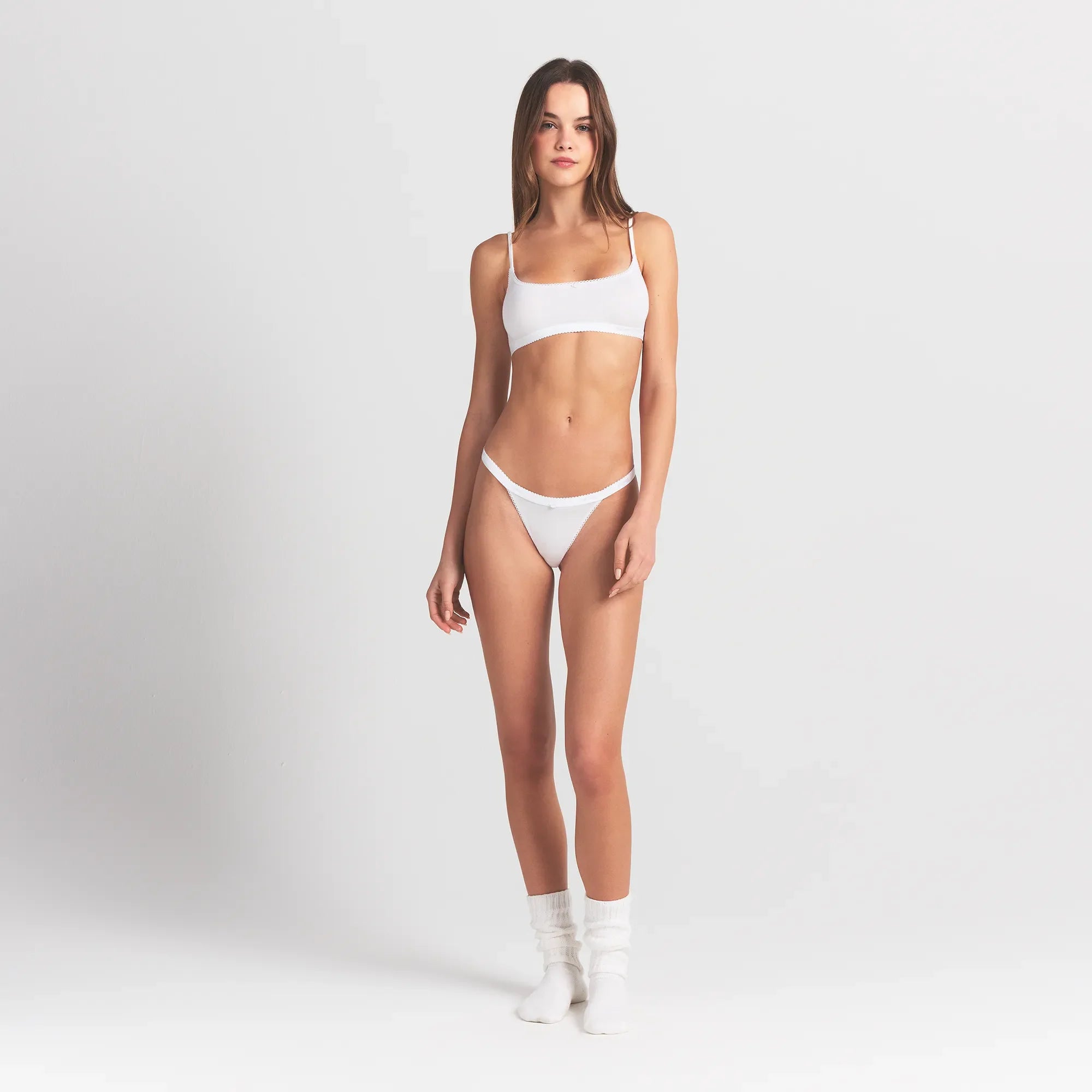 LIGHTWEIGHT COTTON LOGO PICOT SCOOP BRALETTE | SNOW