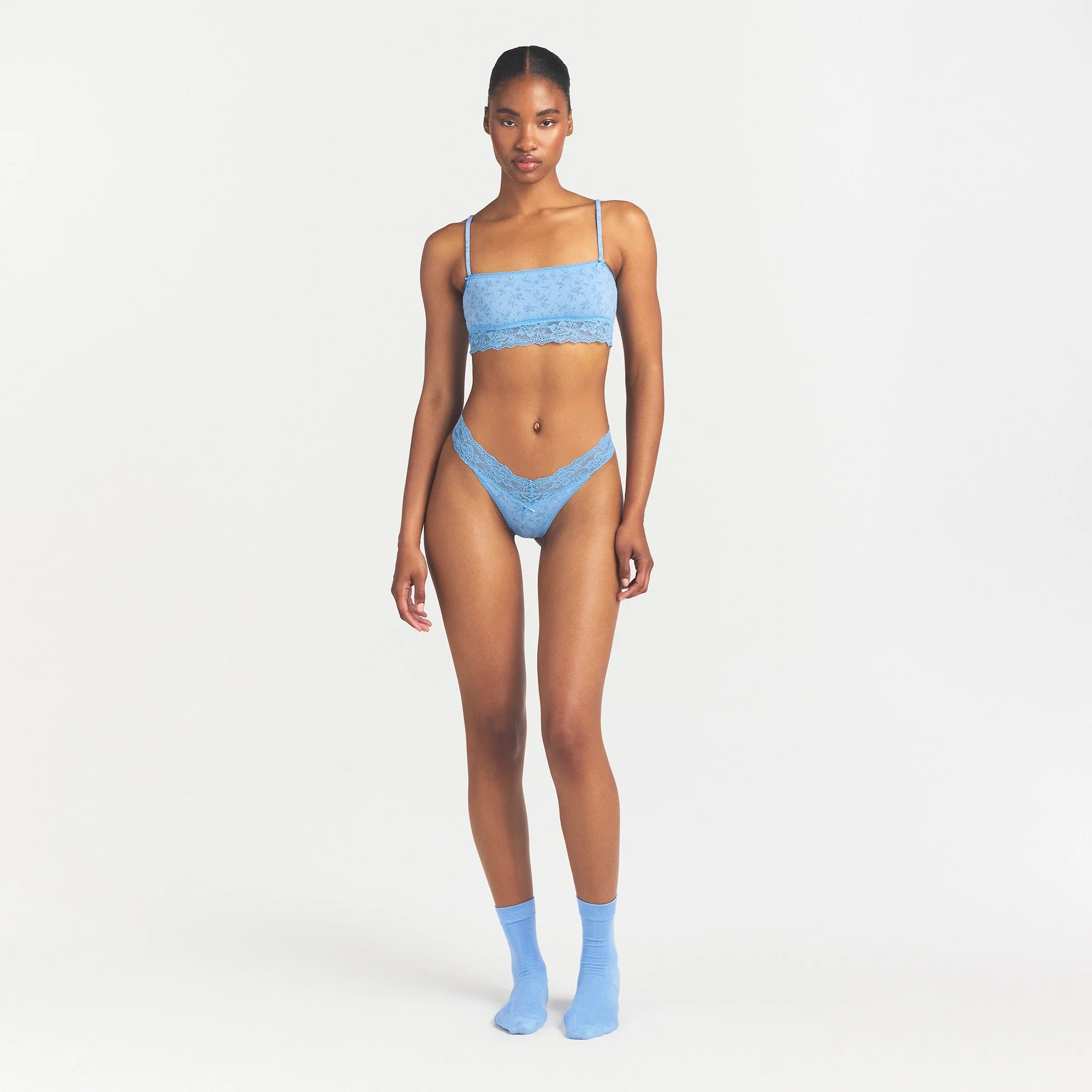LIGHTWEIGHT COTTON STRAIGHT NECK BRALETTE | SURF DAINTY FLORAL PRINT