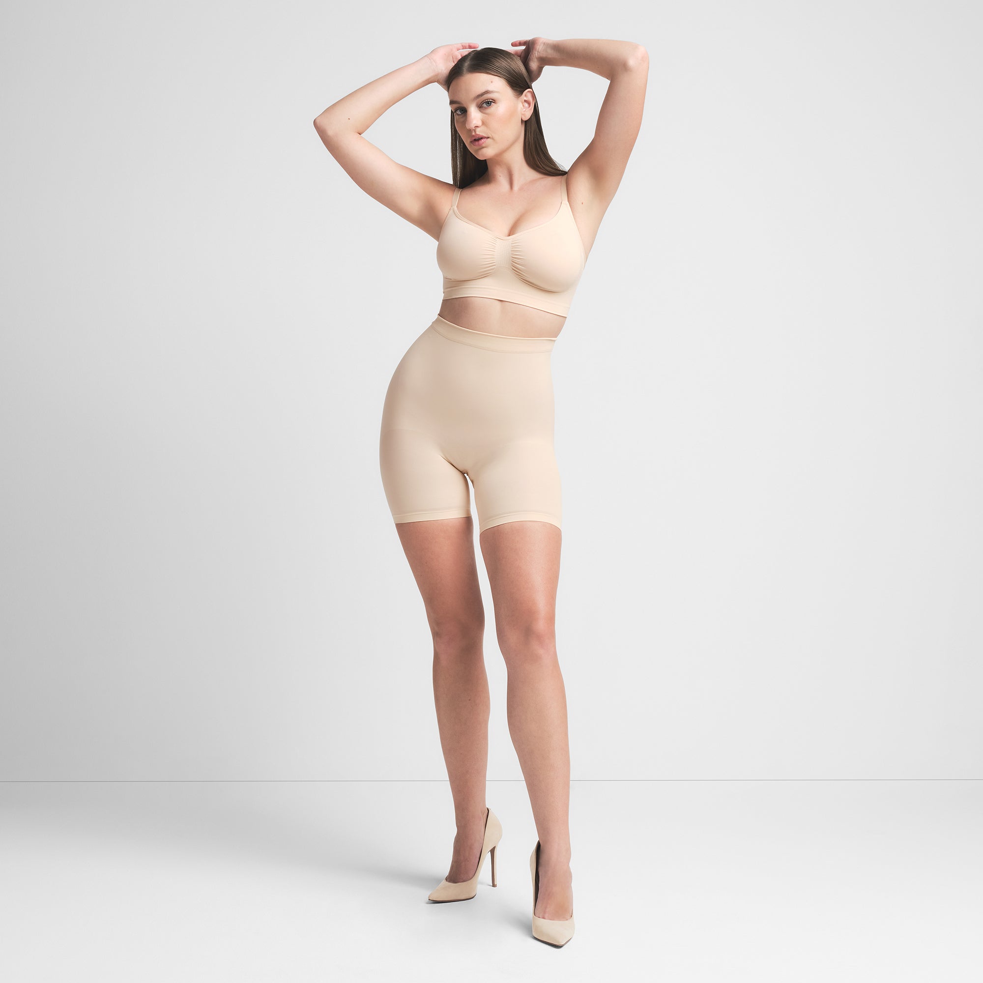 SEAMLESS SCULPT BRALETTE | SAND