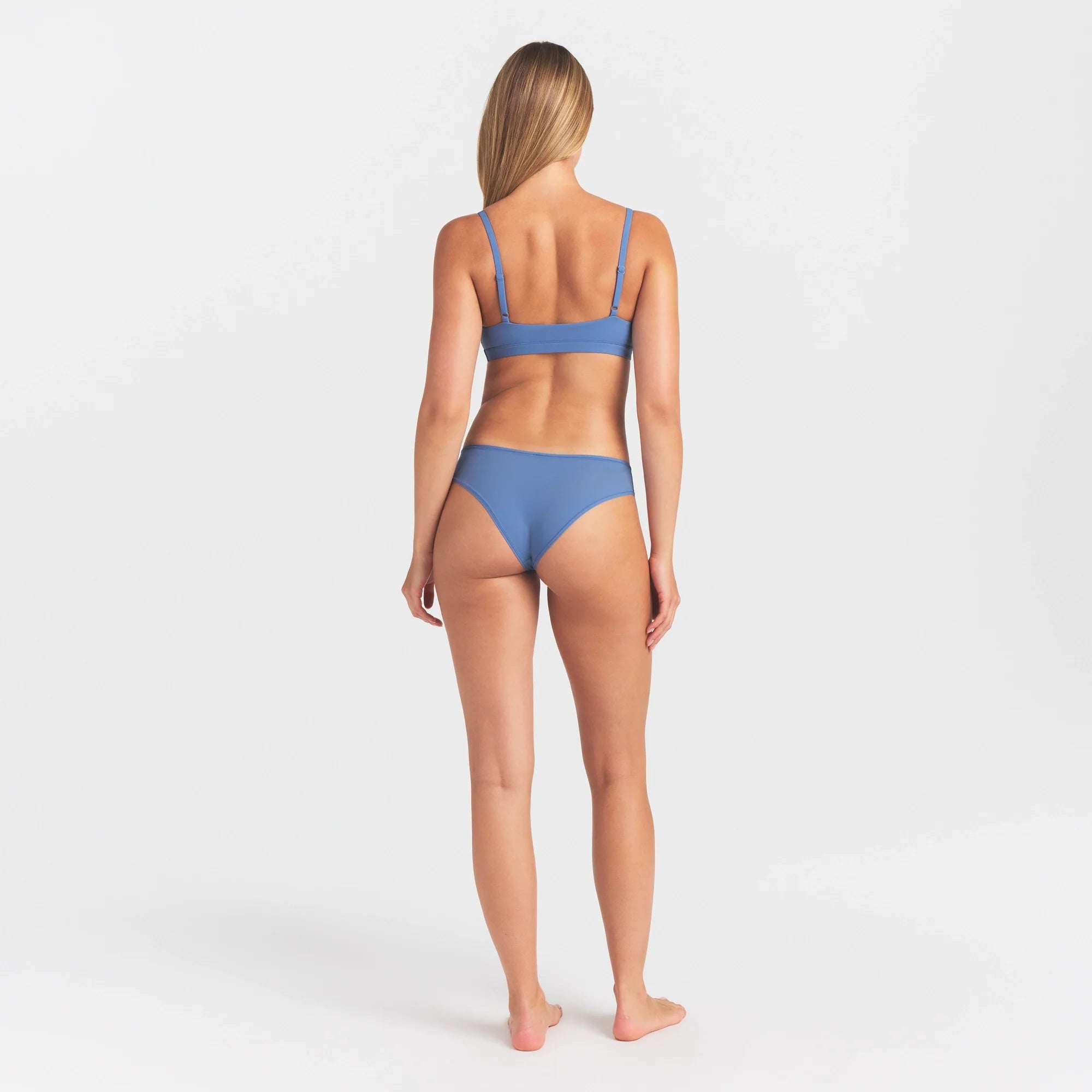 FITS EVERYBODY SCOOP BRALETTE | ARCTIC