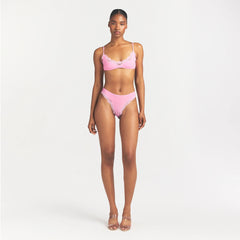 FITS EVERYBODY LACE SCOOP BRALETTE | BUBBLE GUM TONAL