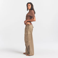 WOVEN COTTON OVERSIZED LOW RISE CARGO PANT | DESERT