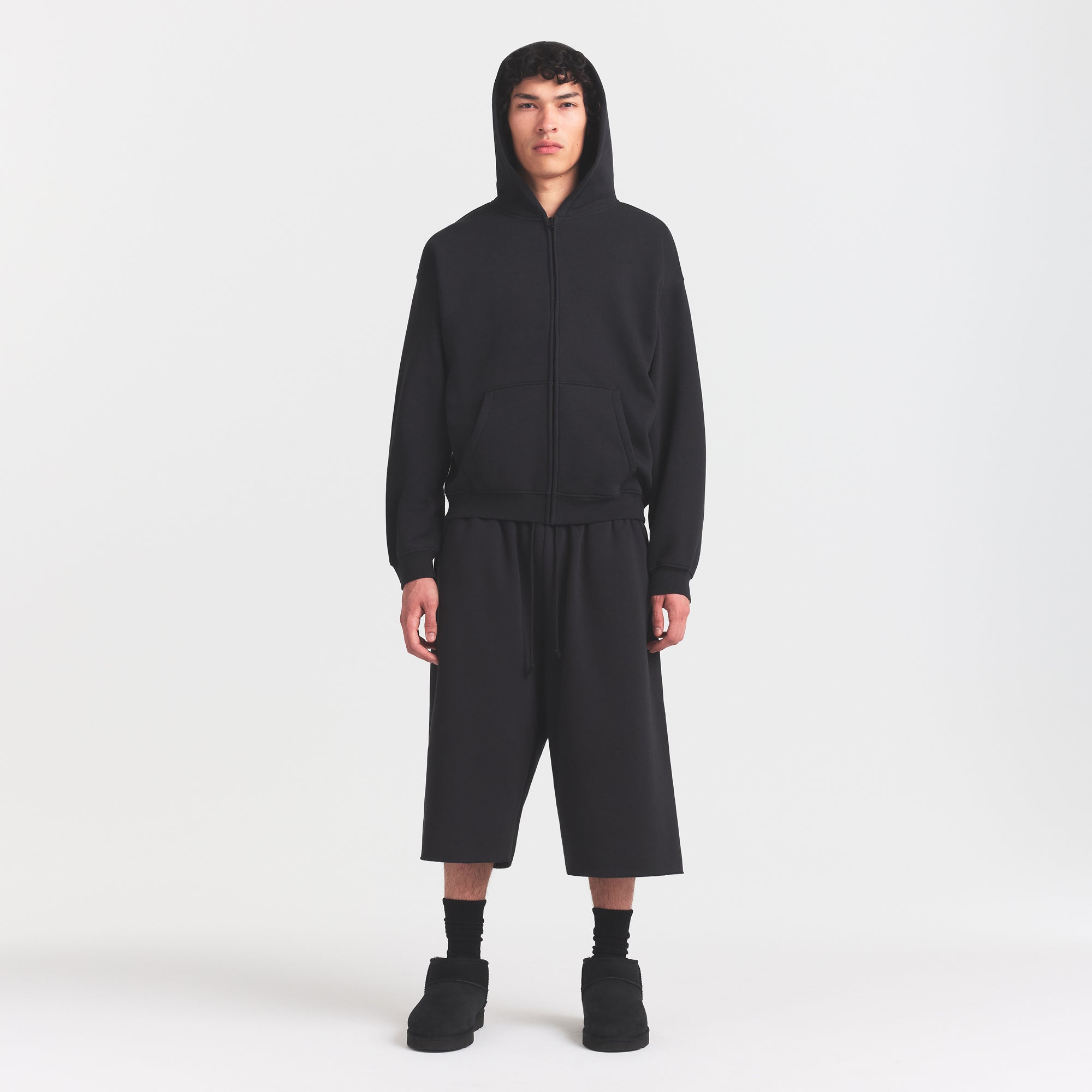 FLEECE LOUNGE MENS RELAXED LONG SHORT | WASHED ONYX