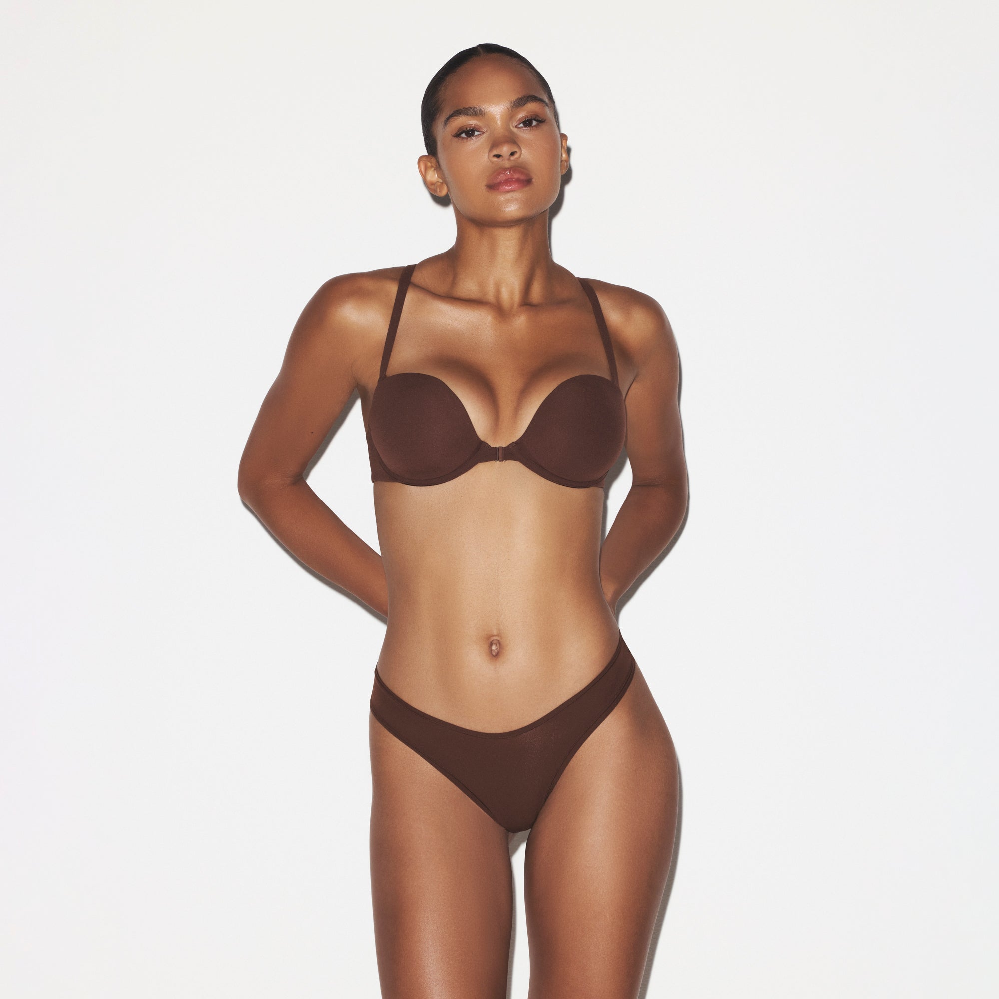FITS EVERYBODY RACERBACK DEMI BRA | COCOA