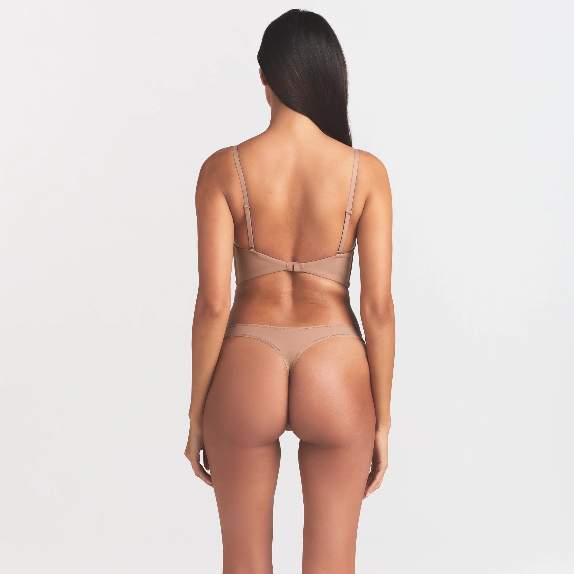 FITS EVERYBODY LOW BACK LONGLINE BRA | SIENNA