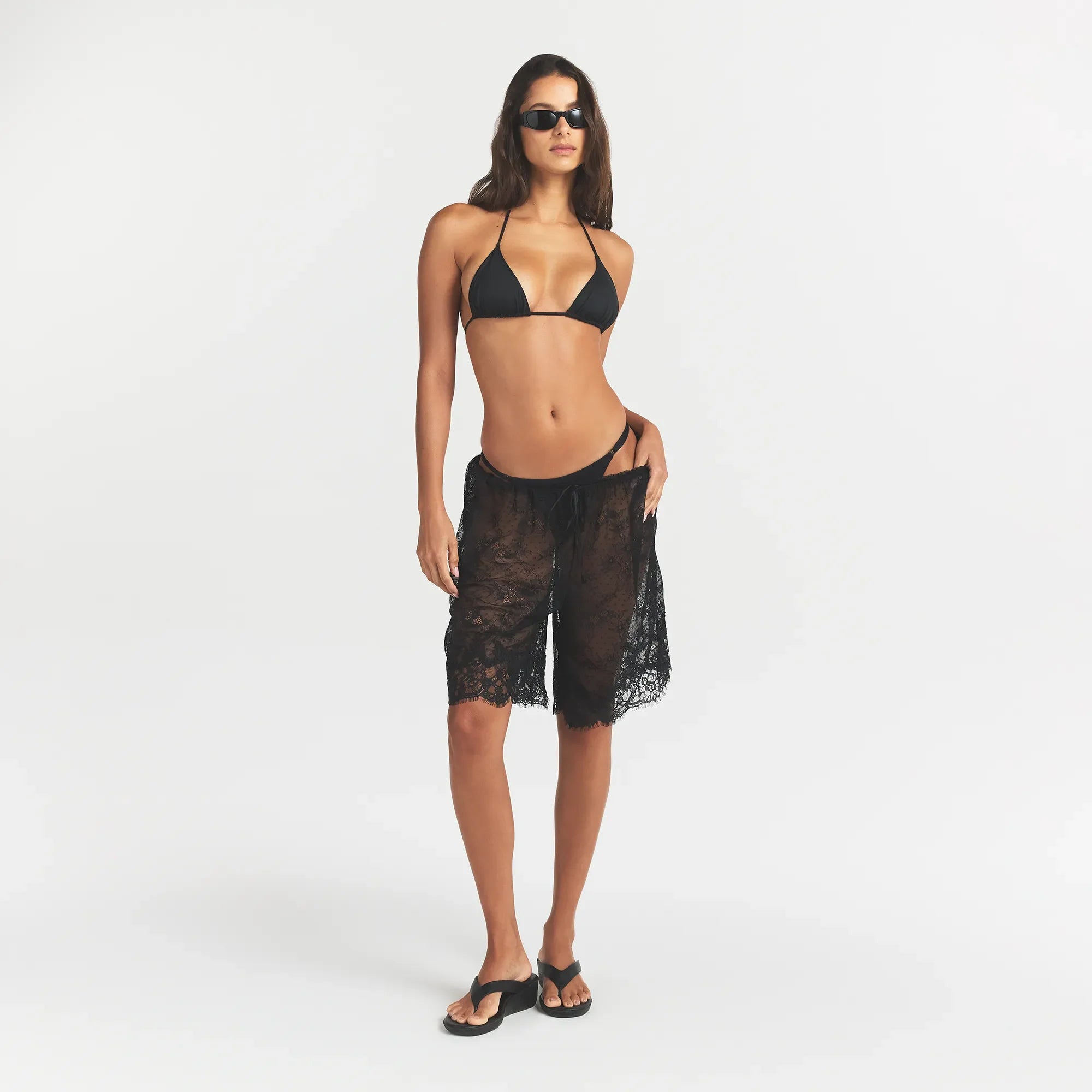 ULTRA FINE LACE LONG SHORT | OBSIDIAN