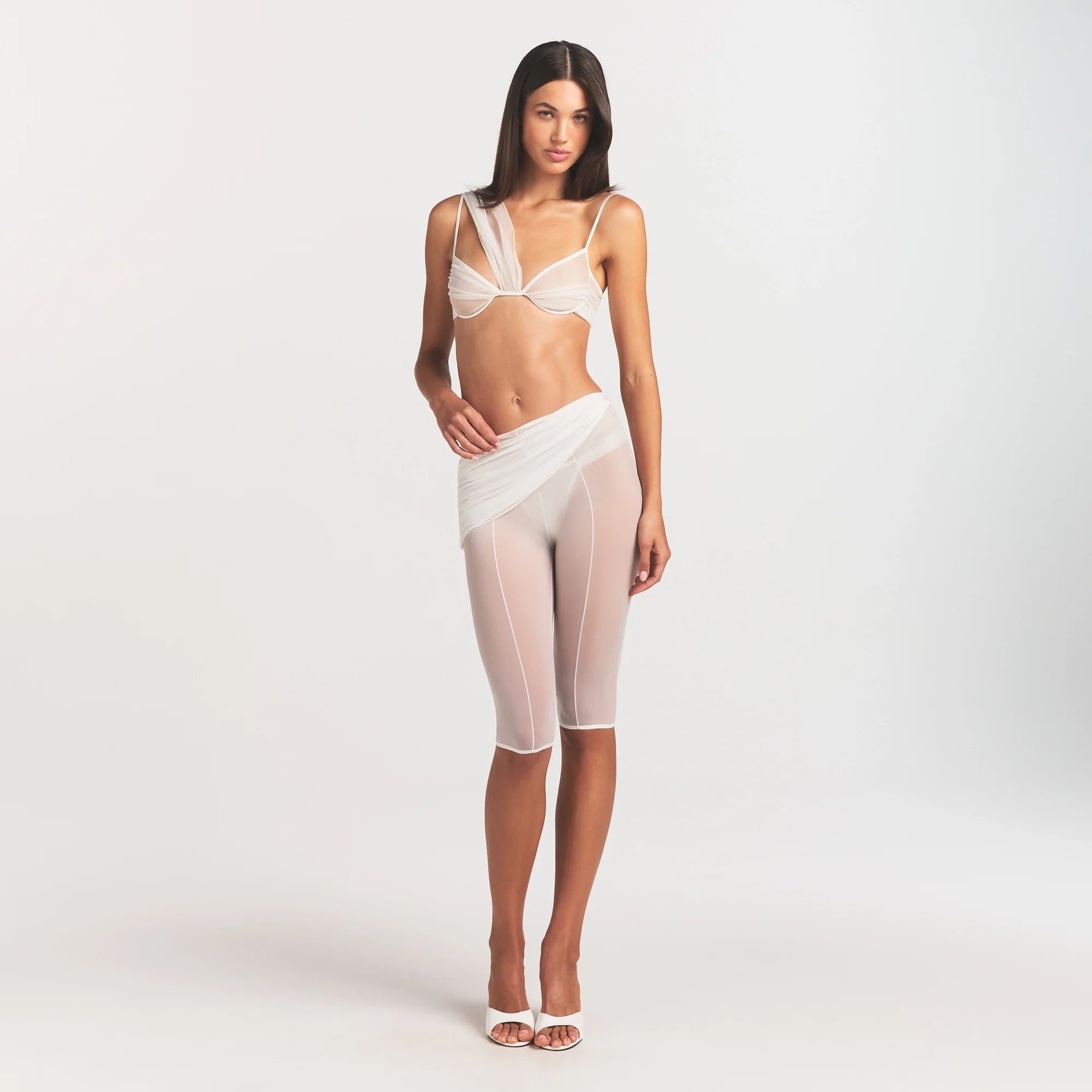 ULTRA FINE MESH DRAPED CAPRI | IVORY