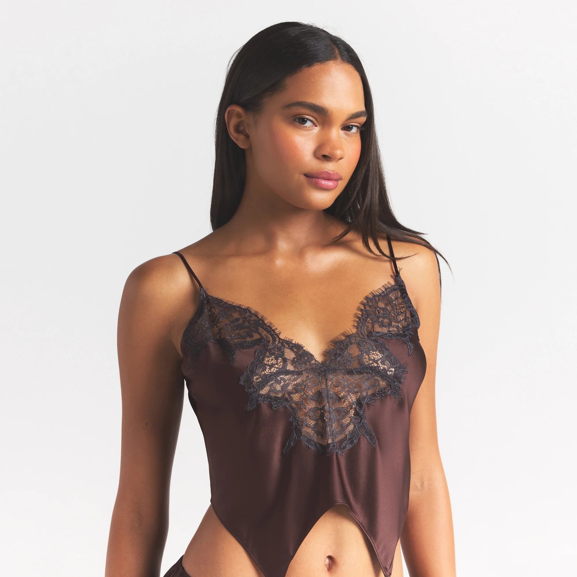 SILK LACE GARTER CAMI AND SHORT SET | ESPRESSO CONTRAST