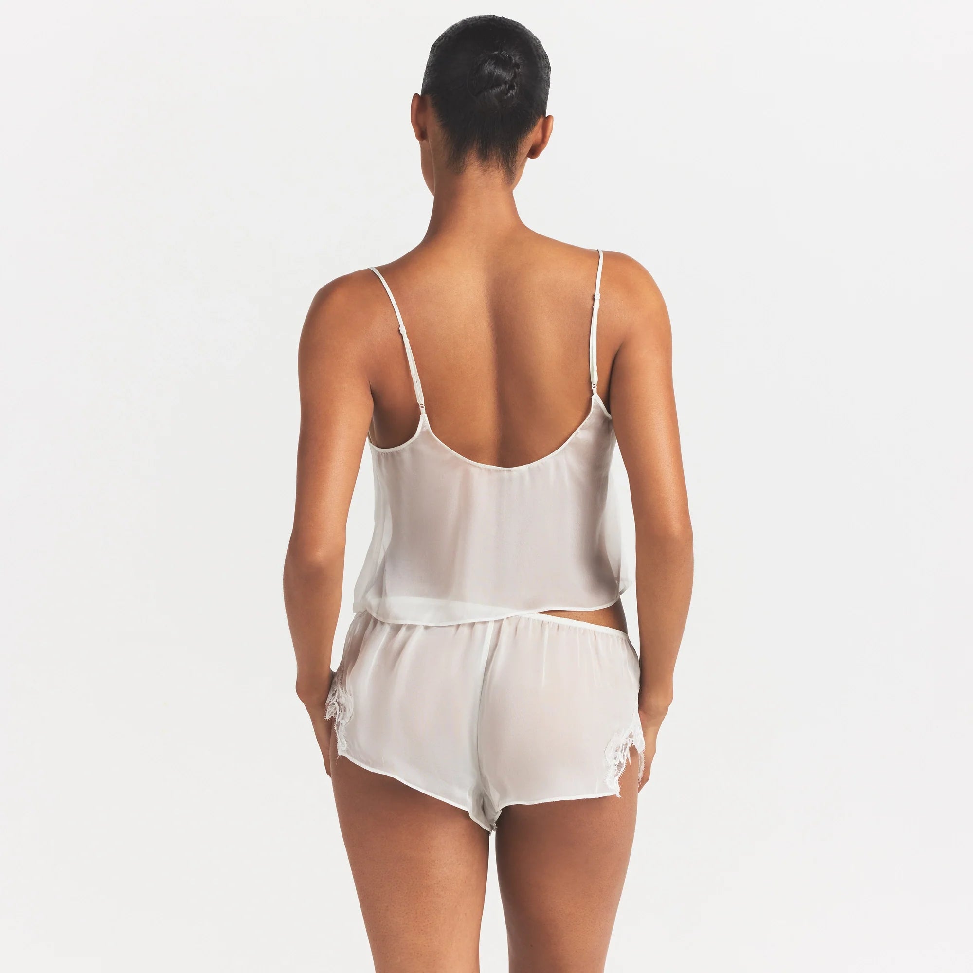 SKIMS ROMANCE CAMI AND SHORT SET | IVORY