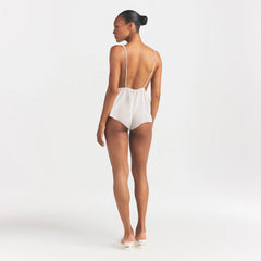 SKIMS ROMANCE PLUNGE TEDDY | IVORY
