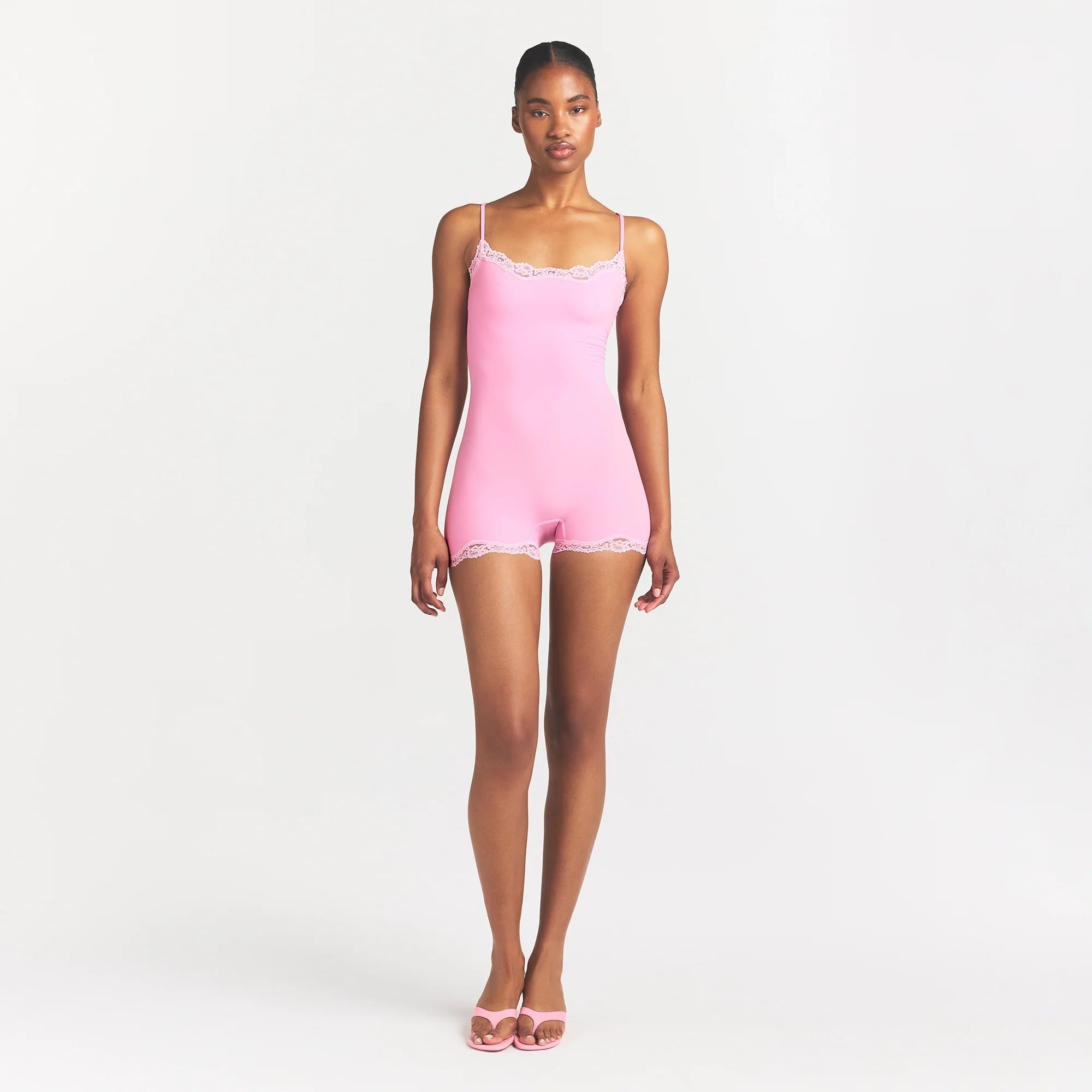 FITS EVERYBODY LACE ONESIE | BUBBLE GUM TONAL