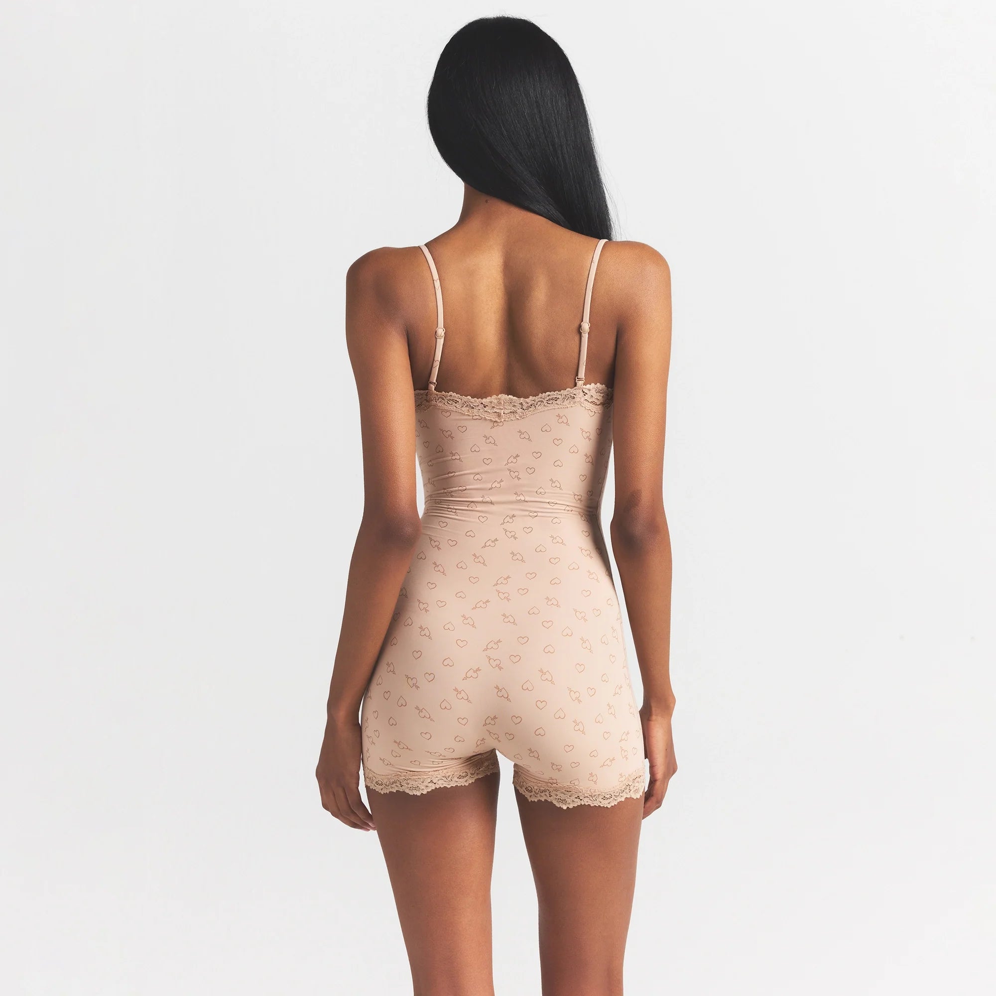 FITS EVERYBODY LACE ONESIE | MICA SKETCHED HEARTS