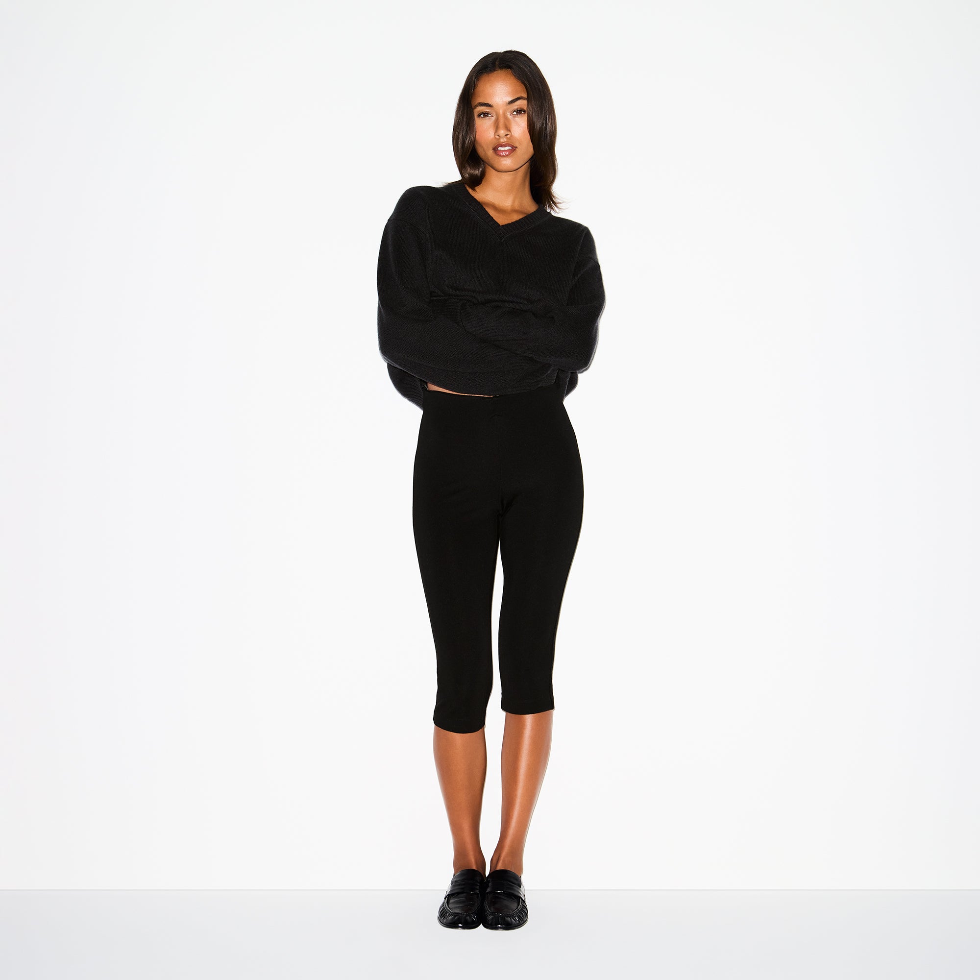 WOOL CASHMERE OVERSIZED V NECK SWEATER | ONYX