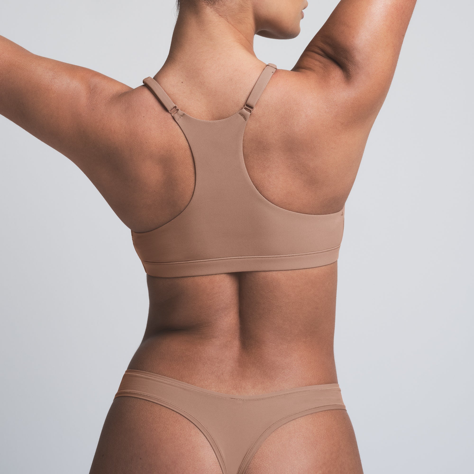 FITS EVERYBODY RACERBACK TRIANGLE BRALETTE | SIENNA