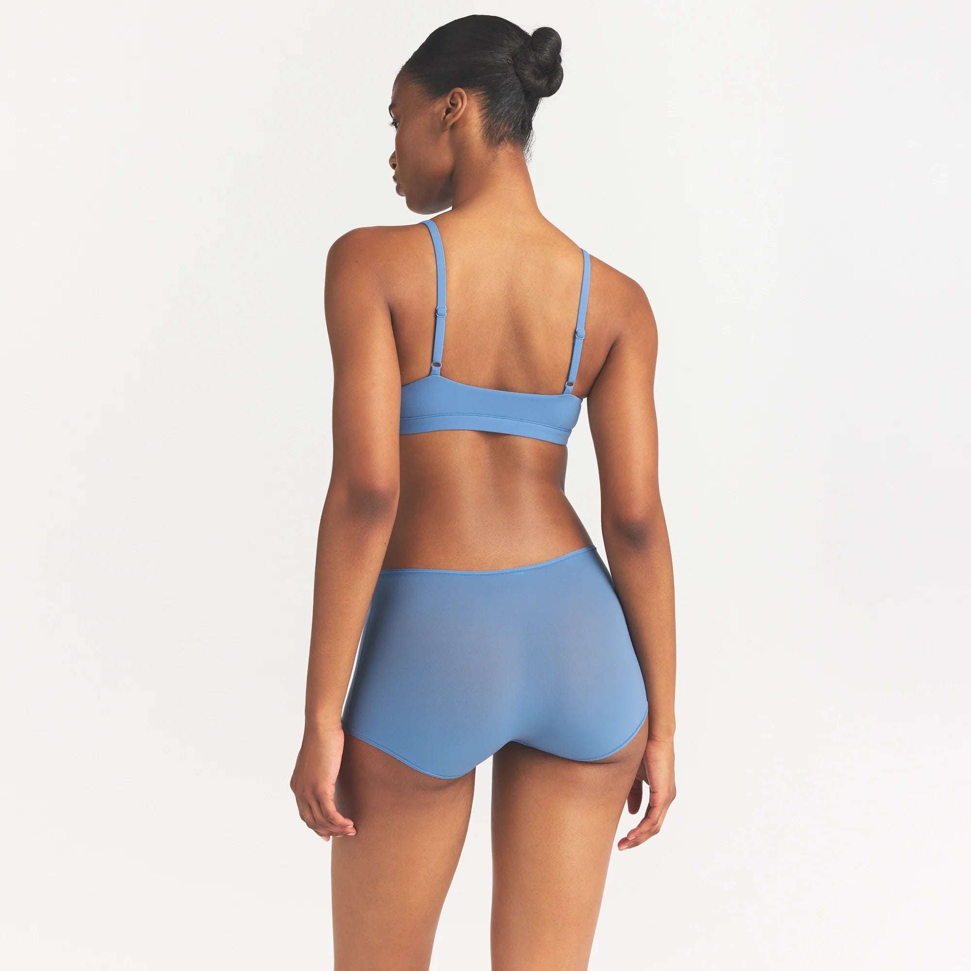 FITS EVERYBODY BOY SHORT | ARCTIC