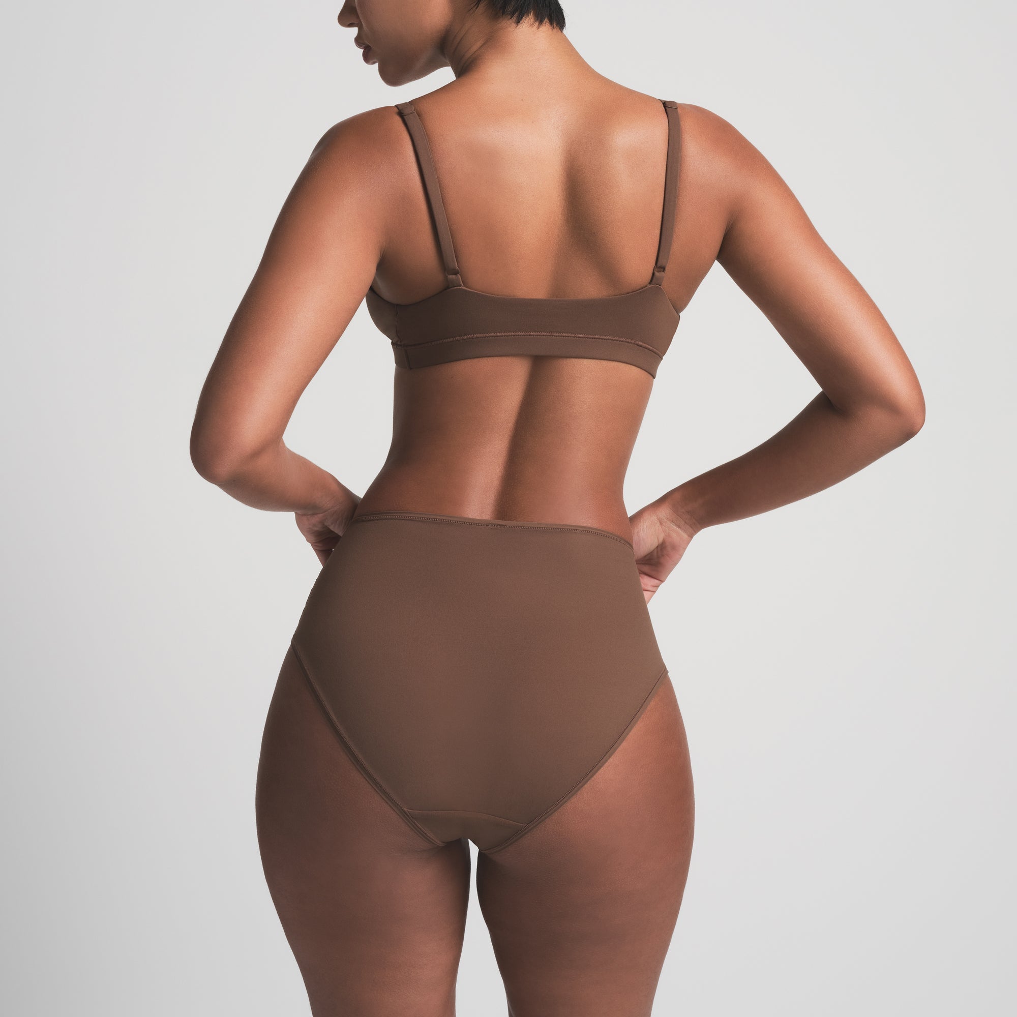 FITS EVERYBODY FULL BRIEF | JASPER