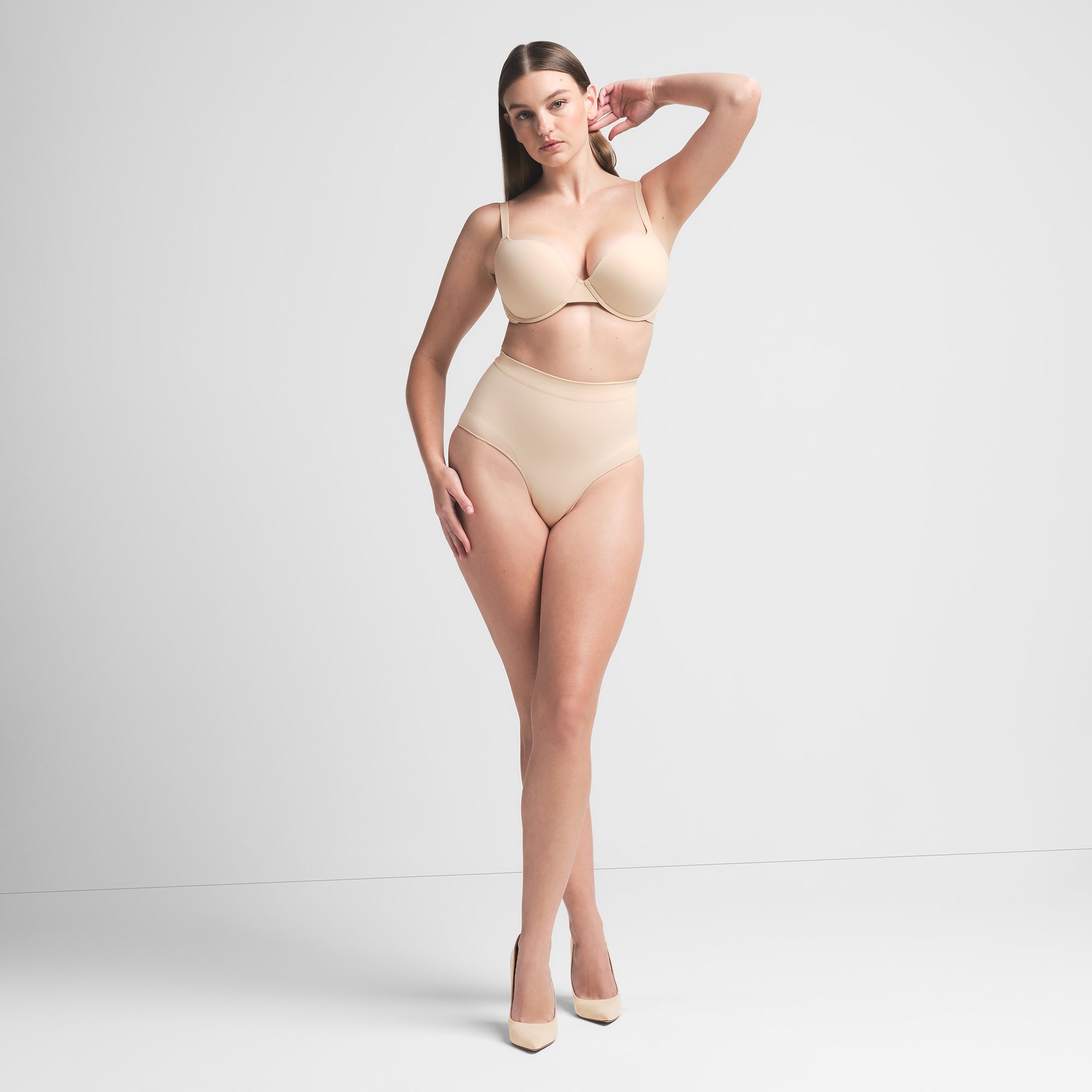 SEAMLESS SCULPT MID WAIST BRIEF | SAND