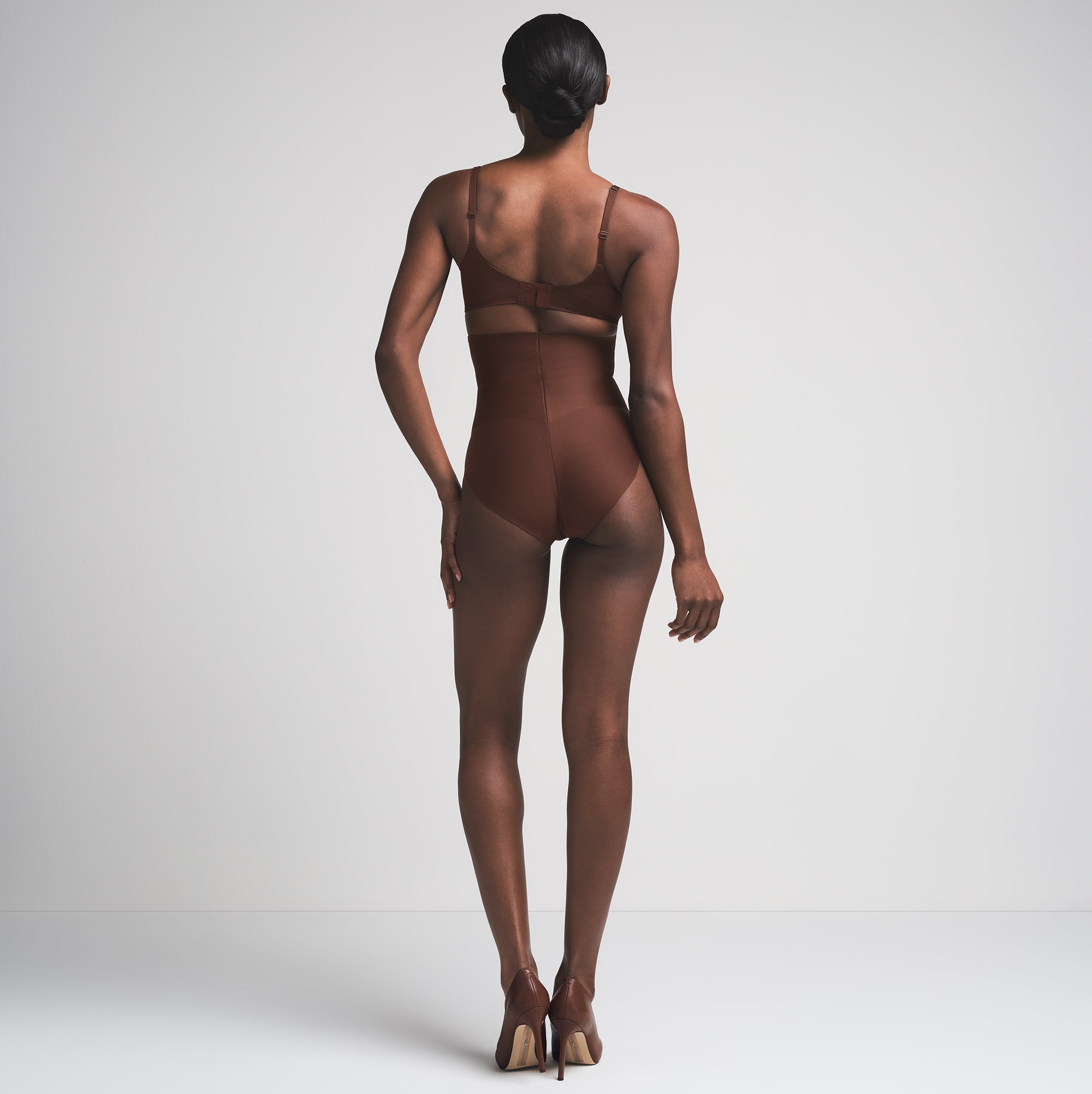 SKIMS BODY CORE SCULPT HIGH-WAISTED BRIEF | COCOA