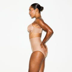 SKIMS BODY CORE SCULPT BUTT LIFTING BRIEF | SIENNA