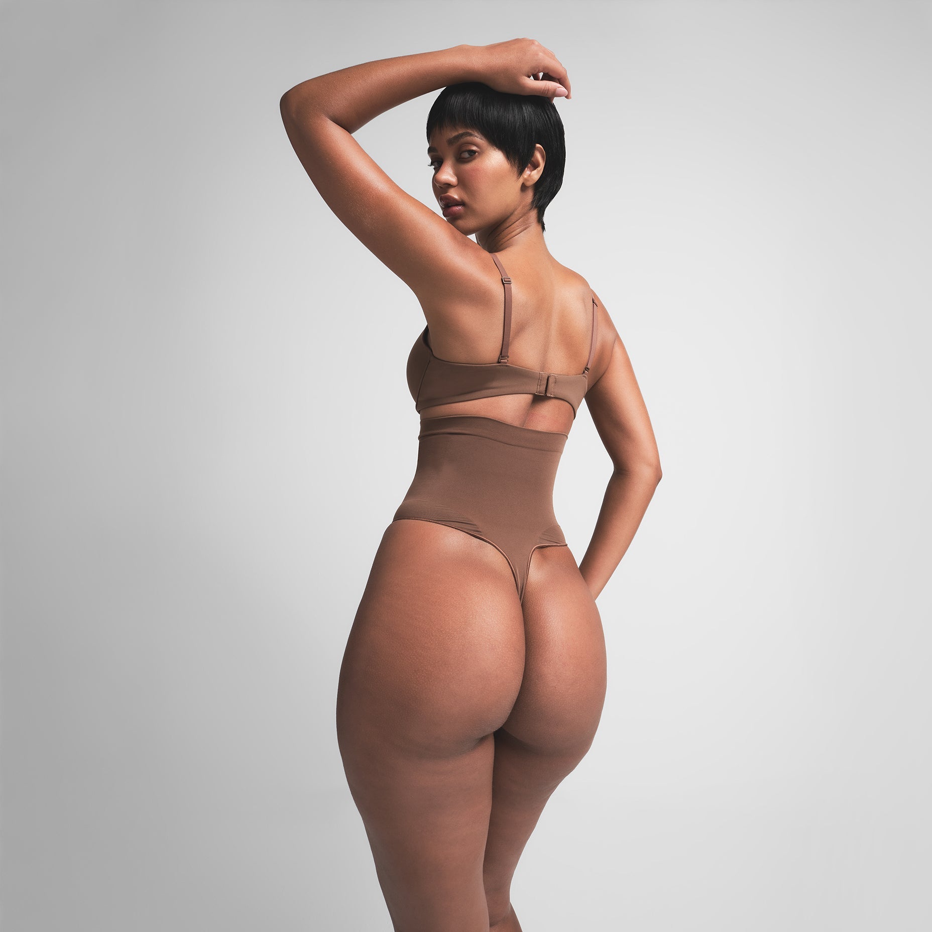 SEAMLESS SCULPT HIGH-WAISTED THONG | JASPER