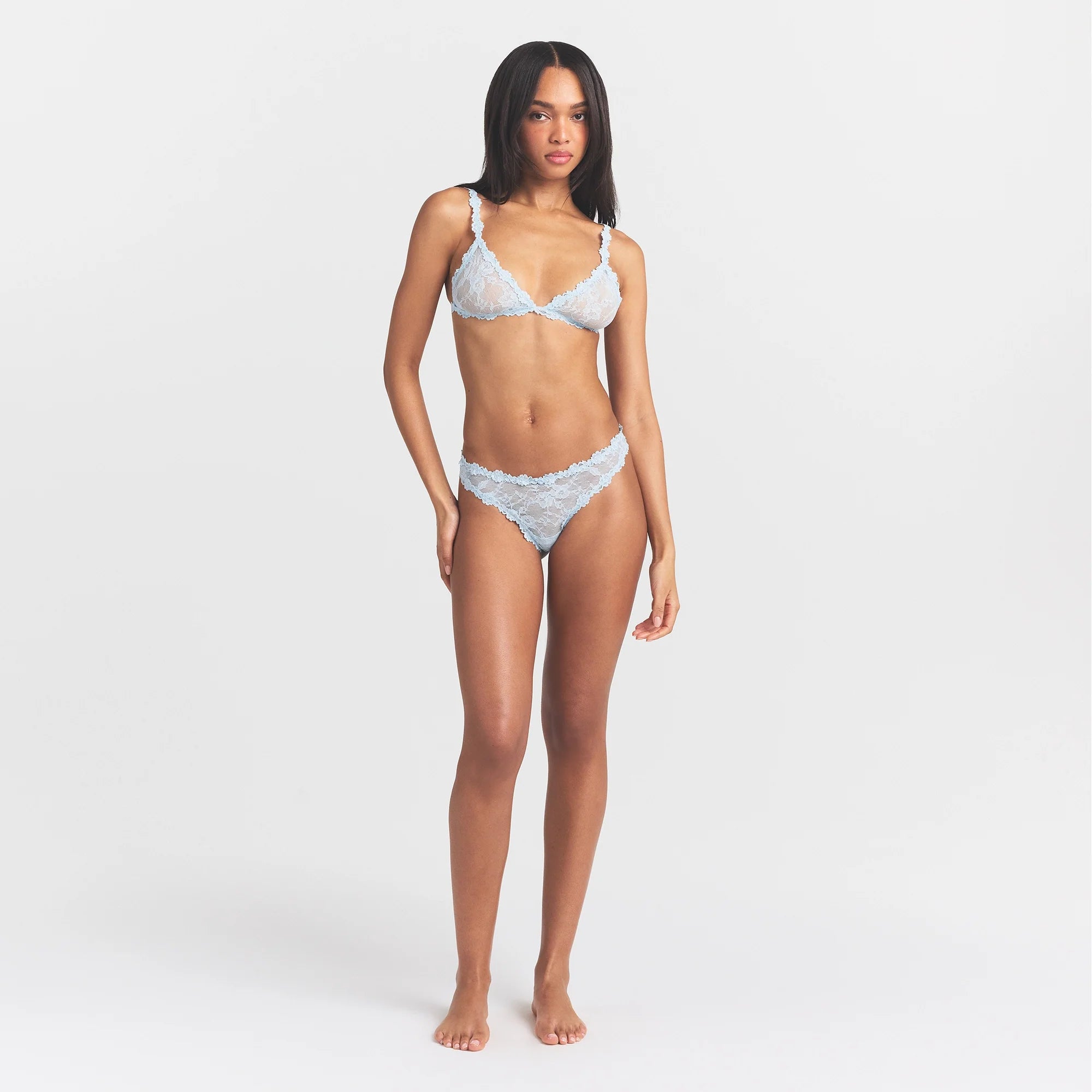 STRETCH LACE DIPPED THONG | POWDER BLUE