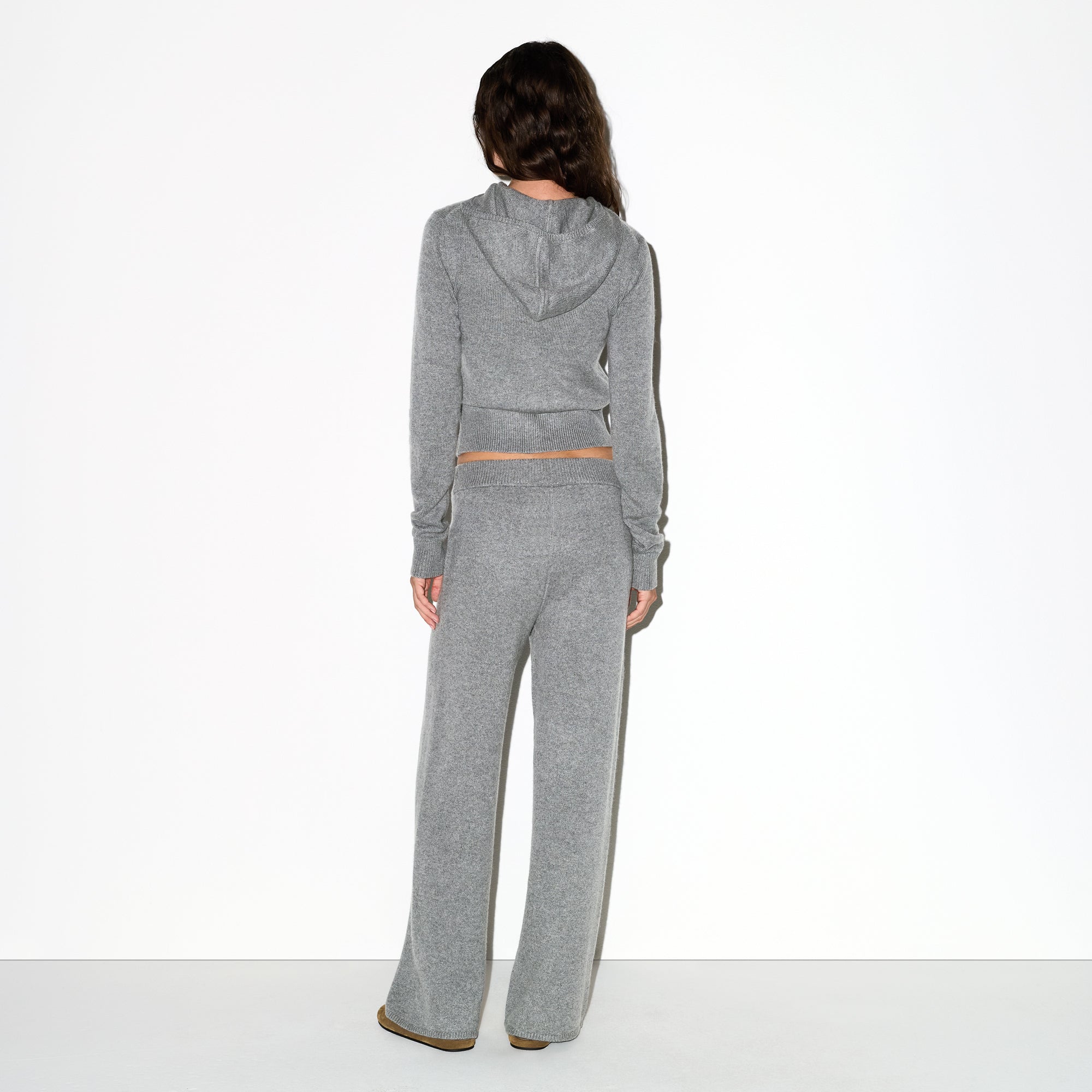 CASHMERE WIDE LEG PANT | DARK HEATHER GREY
