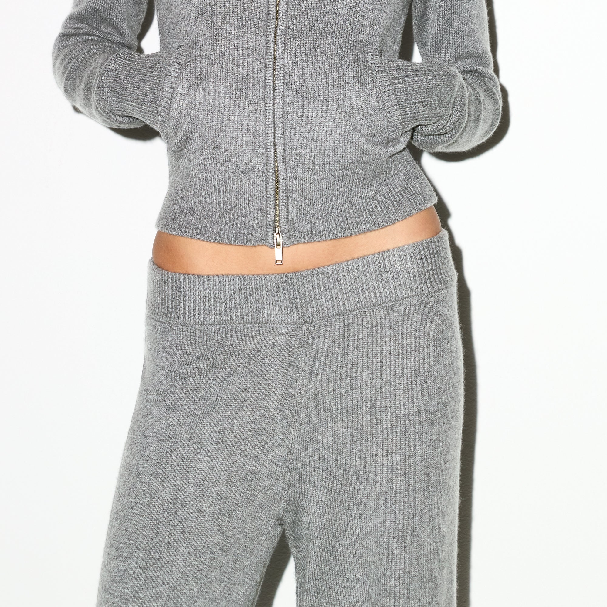 CASHMERE WIDE LEG PANT | DARK HEATHER GREY