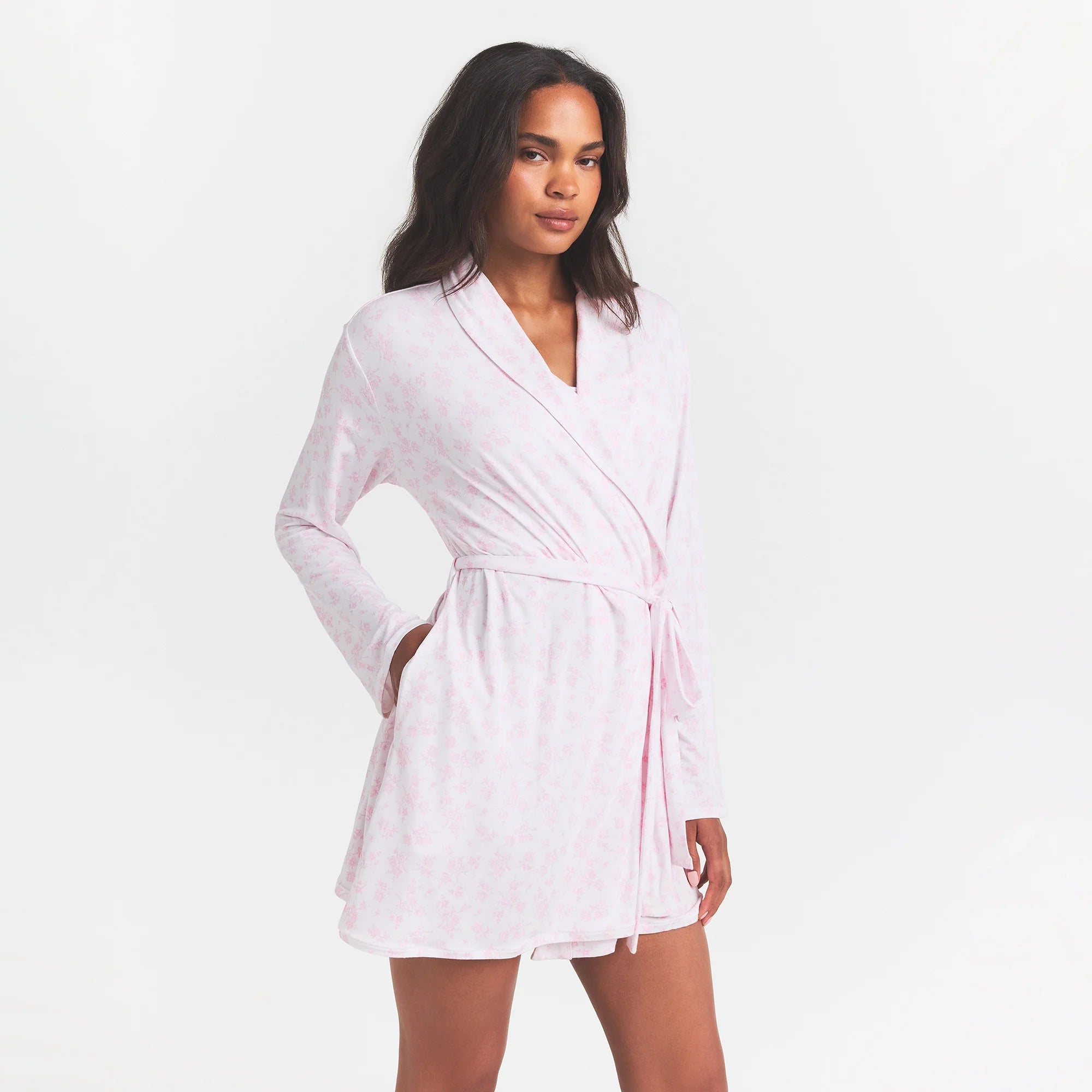 SKIMS SLEEP SHORT ROBE | SNOW DELICATE FLORAL PRINT