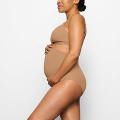 FITS EVERYBODY MATERNITY PUMPING SCOOP BRALETTE | SIENNA