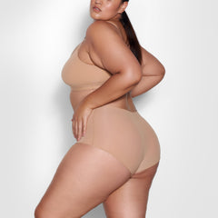 FITS EVERYBODY SCOOP BRALETTE | OCHRE
