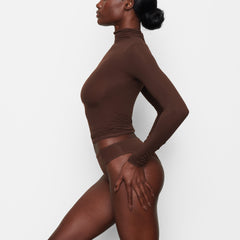 FITS EVERYBODY TURTLENECK TOP | COCOA