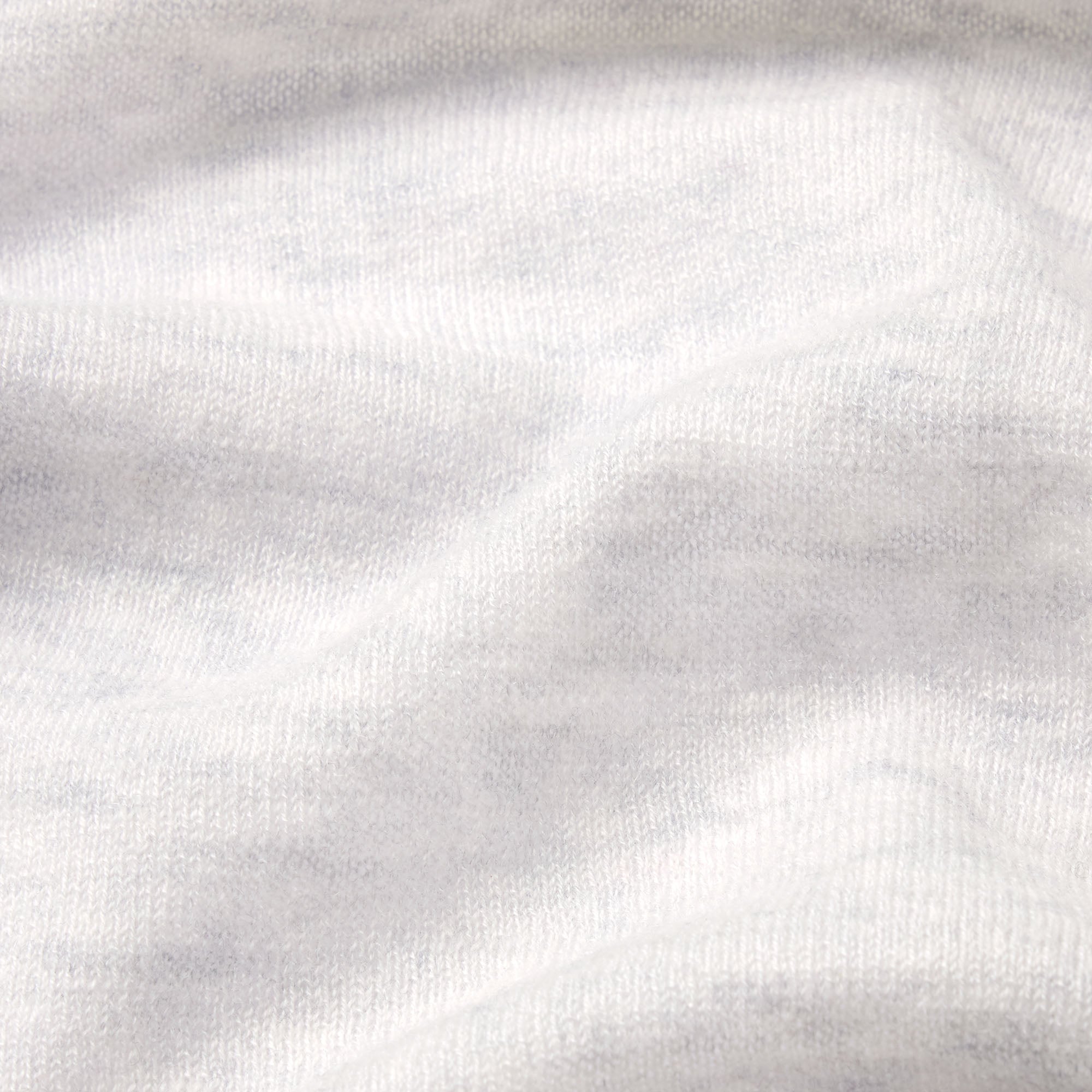 FEATHERWEIGHT CASHMERE TEE | LIGHT HEATHER GREY